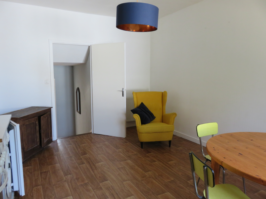 Appartement - 2 pièces, 39 m² - LA ROCHE BERNARD (56130) Appartement - 2 pièces, 39 m² - LA ROCHE BERNARD (56130)