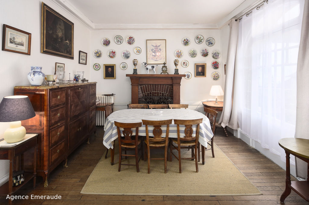 Location saisonnière VILLA Dinard 6 pièce(s) 8 personnes Location saisonnière VILLA Dinard 6 pièce(s) 8 personnes