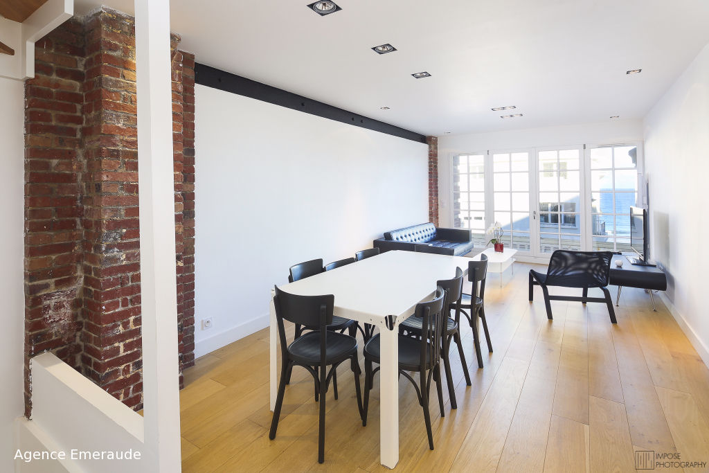DINARD Appartement Hyper centre VUE MER, 3 chambres 86m2 loi carrez, 110 au sol DINARD Appartement Hyper centre VUE MER, 3 chambres 86m2 loi carrez, 110 au sol