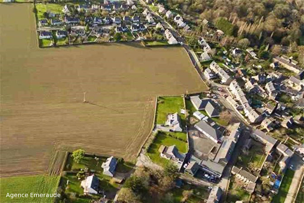 Terrain centre bourg Langrolay sur Rance de 498 m2 Terrain centre bourg Langrolay sur Rance de 498 m2