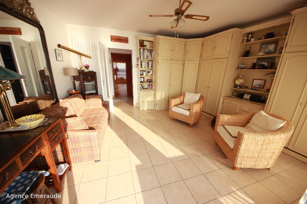 Appartement Dinard 1 pièce(s) 31.52 m2 vue panoramique sur mer Appartement Dinard 1 pièce(s) 31.52 m2 vue panoramique sur mer