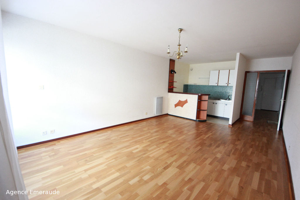 Appartement Dinard studio 45 m2 ascenseur Appartement Dinard studio 45 m2 ascenseur