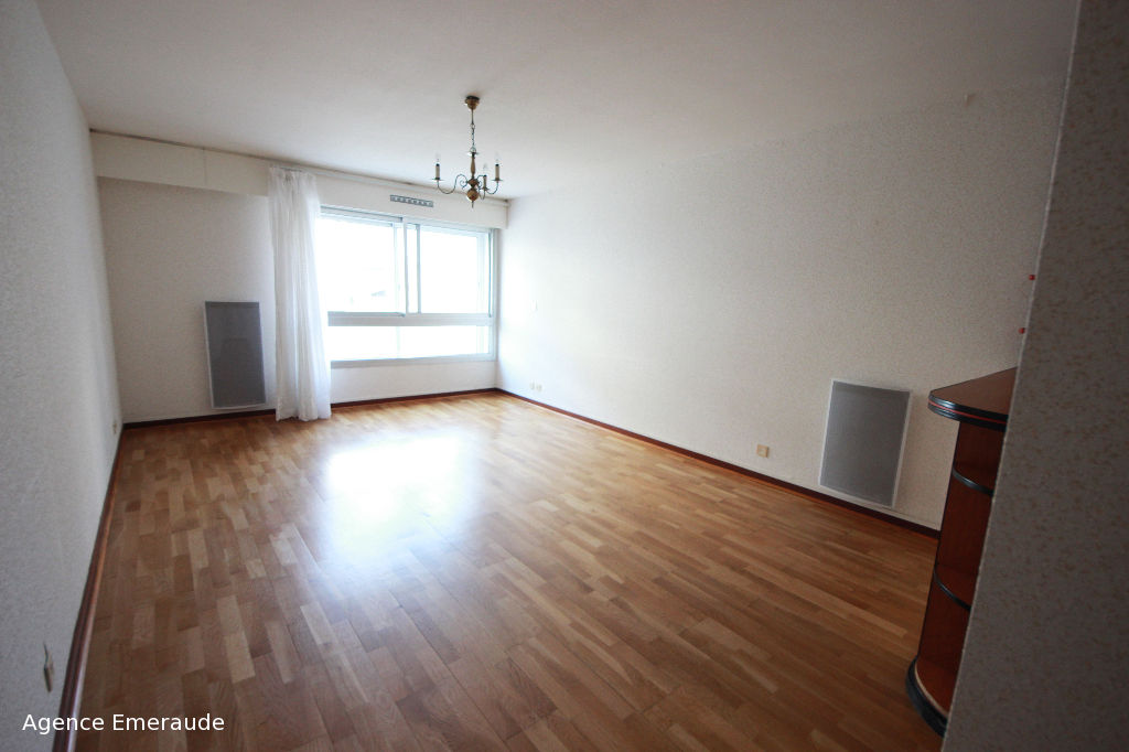 Appartement Dinard studio 45 m2 ascenseur Appartement Dinard studio 45 m2 ascenseur