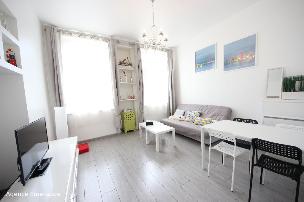 Appartement Dinard 2 pièce(s) 39.89 m2 orienté sud Appartement Dinard 2 pièce(s) 39.89 m2 orienté sud