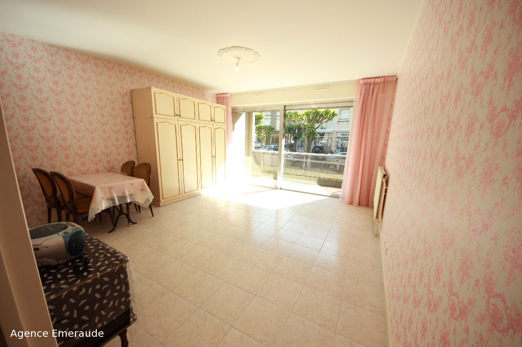 Appartement Dinard 1 pièce(s) 33.2 m2 Appartement Dinard 1 pièce(s) 33.2 m2
