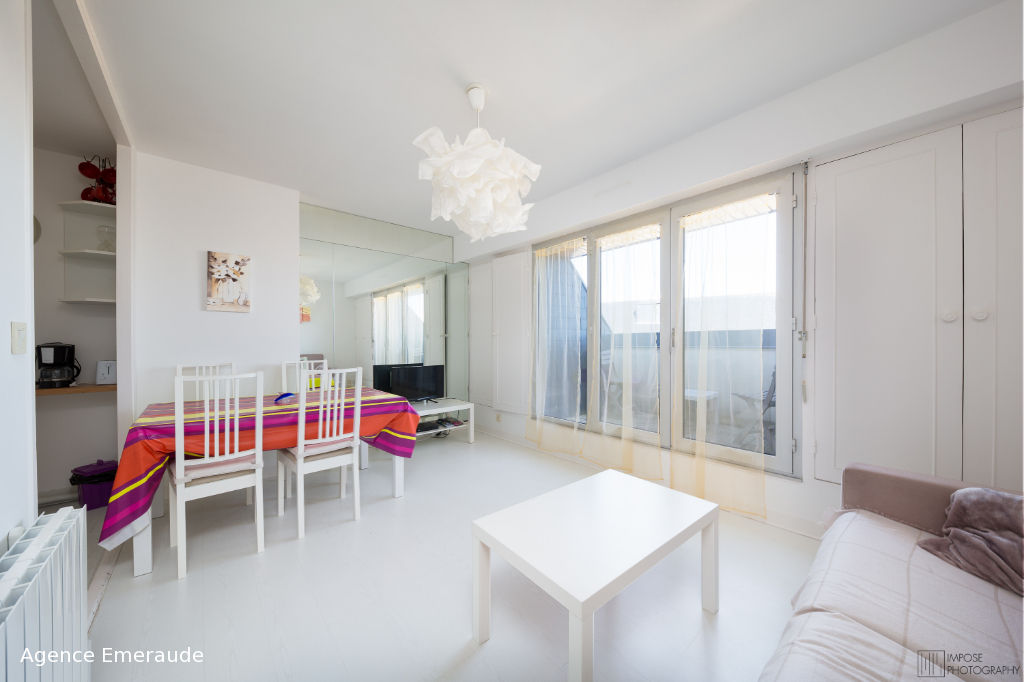 Appartement de type 2 piece(s) à louer meublé centre de DINARD Appartement de type 2 piece(s) à louer meublé centre de DINARD