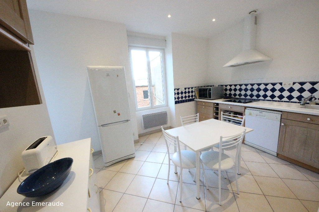Location saisonnière appartement 4 à 6 personnes en plein centre de DINARD Location saisonnière appartement 4 à 6 personnes en plein centre de DINARD