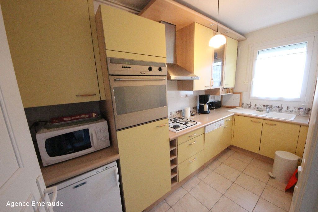 Location saisonnière, appartement 4/6 personnes accès direct à la plage Location saisonnière, appartement 4/6 personnes accès direct à la plage