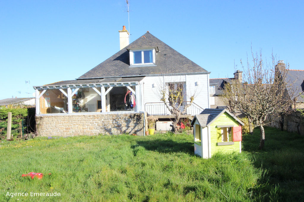 Maison 100m2 terrain divisible et constructible Saint-Lunaire Maison 100m2 terrain divisible et constructible Saint-Lunaire