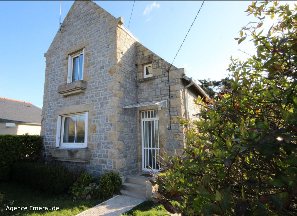 Maison Dinard 4 pièce(s) 80M2 proximité de la plage du Prieuré Maison Dinard 4 pièce(s) 80M2 proximité de la plage du Prieuré