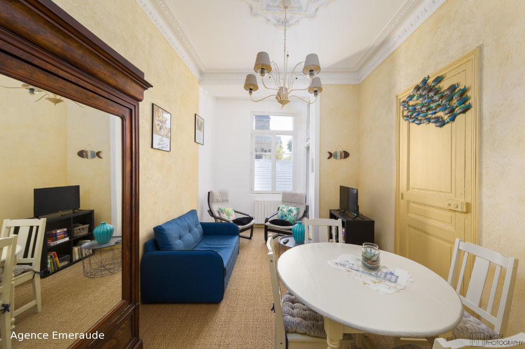 Location à l'année appartement meublé de type 3 pièce(s) DINARD Centre Location à l'année appartement meublé de type 3 pièce(s) DINARD Centre
