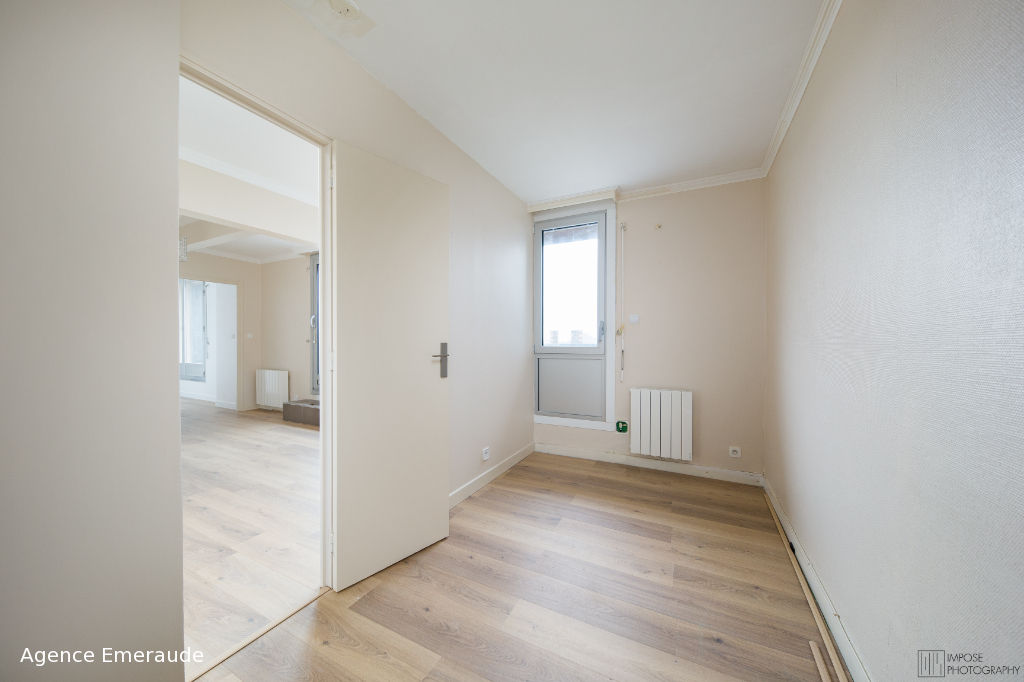 A LOUER Appartement Dinard 3 pièce(s) 60.20 m2 cave garage 2 terrasses A LOUER Appartement Dinard 3 pièce(s) 60.20 m2 cave garage 2 terrasses