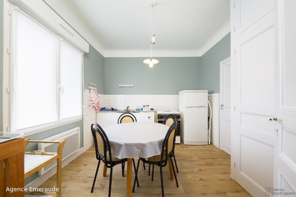 Location saisonnière Maison avec jardin centre Dinard pour 4 personnes Location saisonnière Maison avec jardin centre Dinard pour 4 personnes