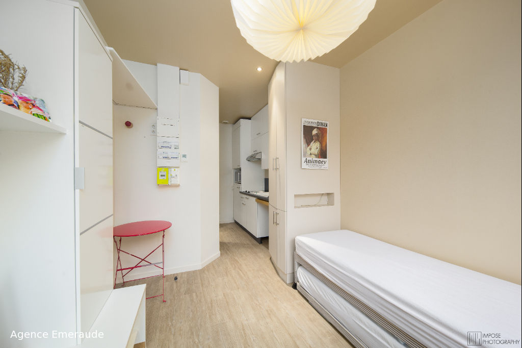 Location meublée Appartement Dinard 1 pièce(s) 14 m2 Location meublée Appartement Dinard 1 pièce(s) 14 m2