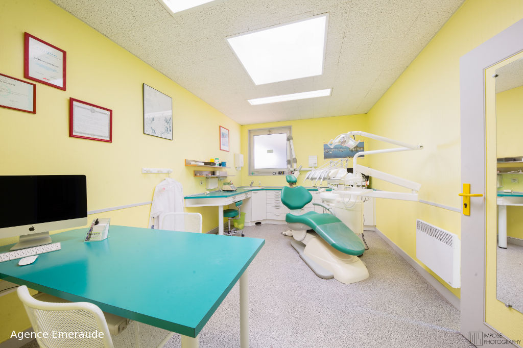Local commercial Dinard 38.40 m² Local commercial Dinard 38.40 m²