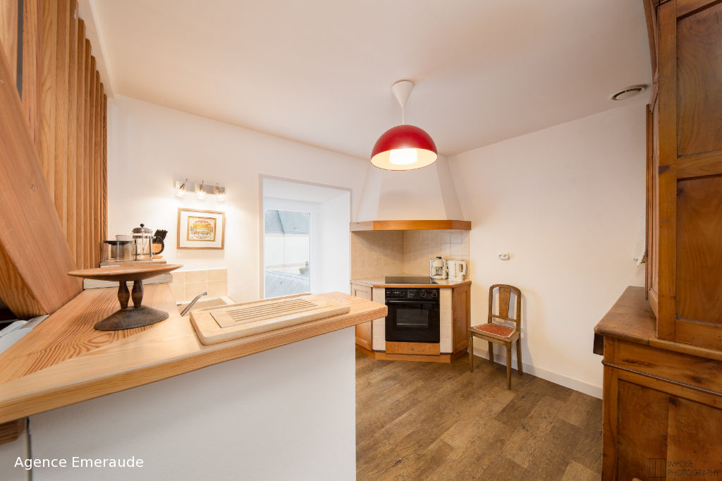 LOCATION SAISONNIERE Vue mer et plein centre DINARD-Appartement T3 Duplex LOCATION SAISONNIERE Vue mer et plein centre DINARD-Appartement T3 Duplex