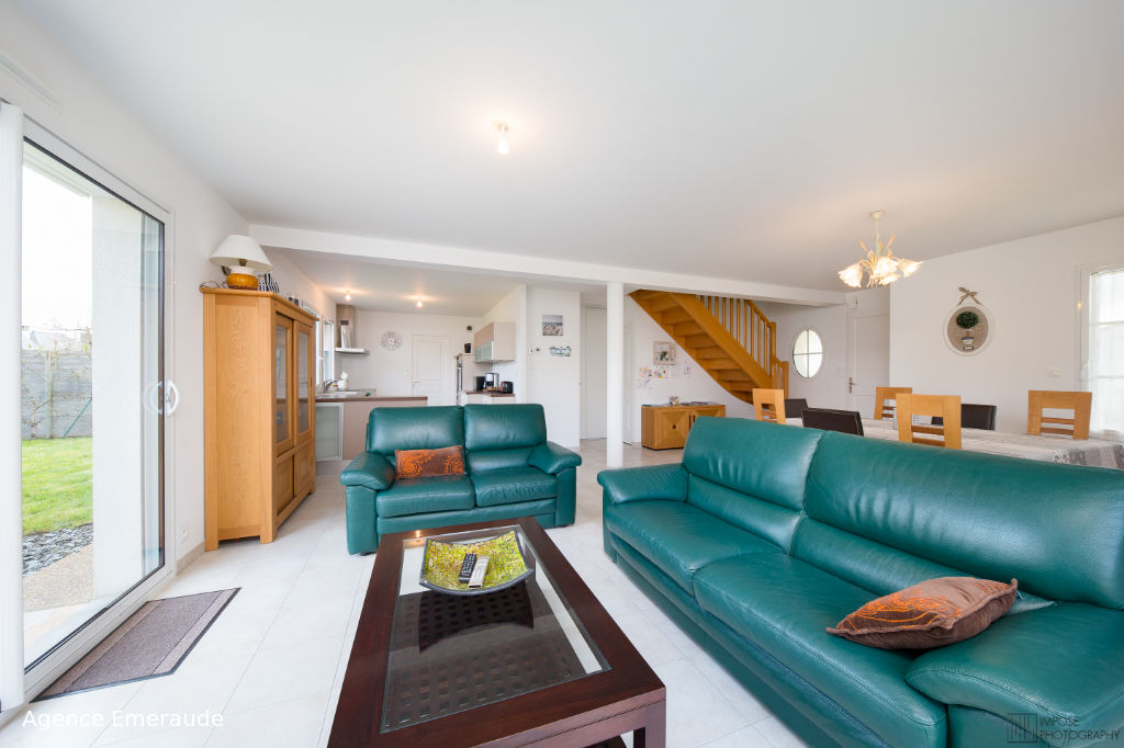 Maison Dinard 6 pièce(s) 135m² - proximité plages et commerces Maison Dinard 6 pièce(s) 135m² - proximité plages et commerces