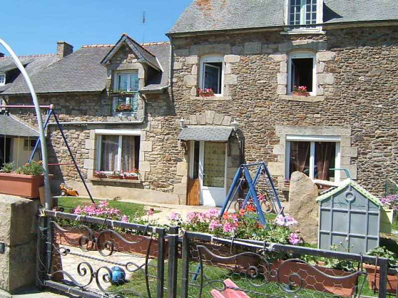 Maison Languenan 4 pi�ce(s) 102 m2