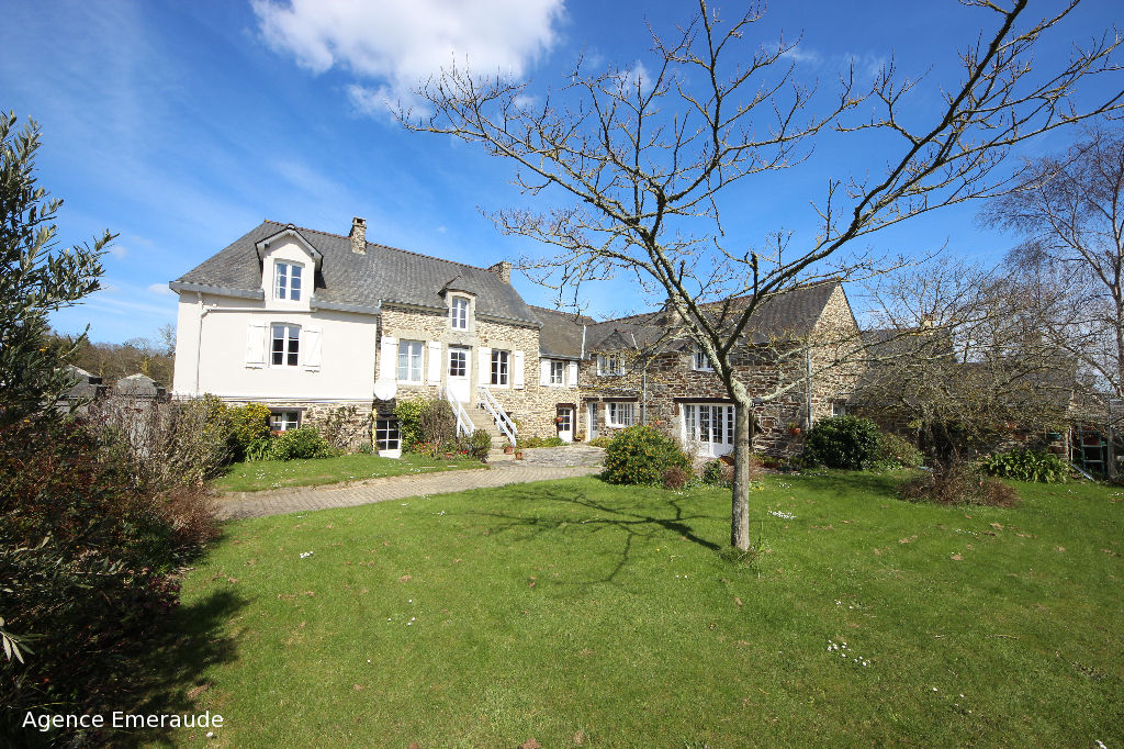 Maison Le Minihic Sur Rance maison de charme jardin clos de murs Maison Le Minihic Sur Rance maison de charme jardin clos de murs