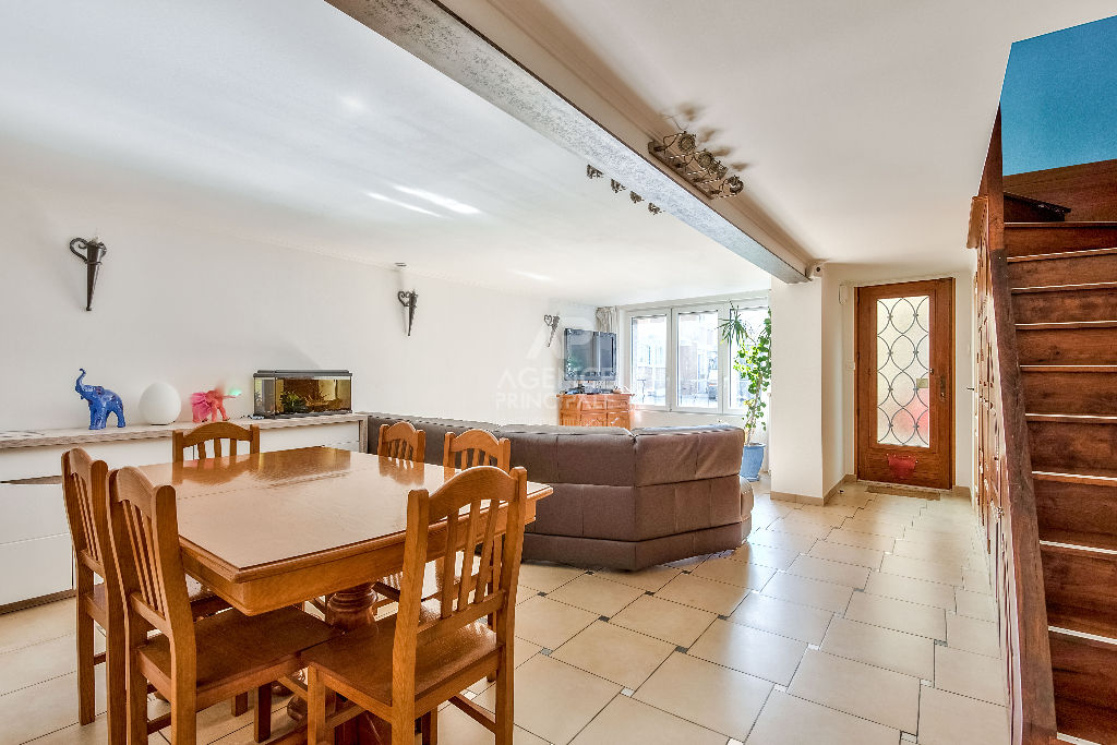 Maison Nanterre 4 pi�ce(s) 91,44 m2
