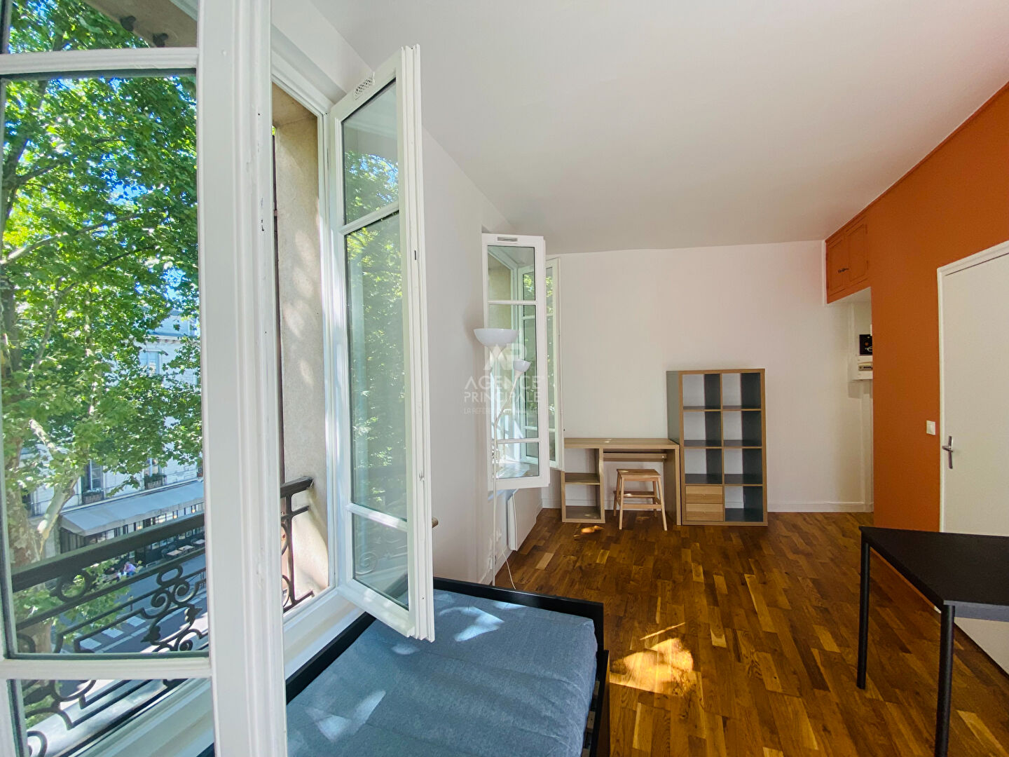 VERSAILLES - NOTRE DAME - STUDIO 21 M�