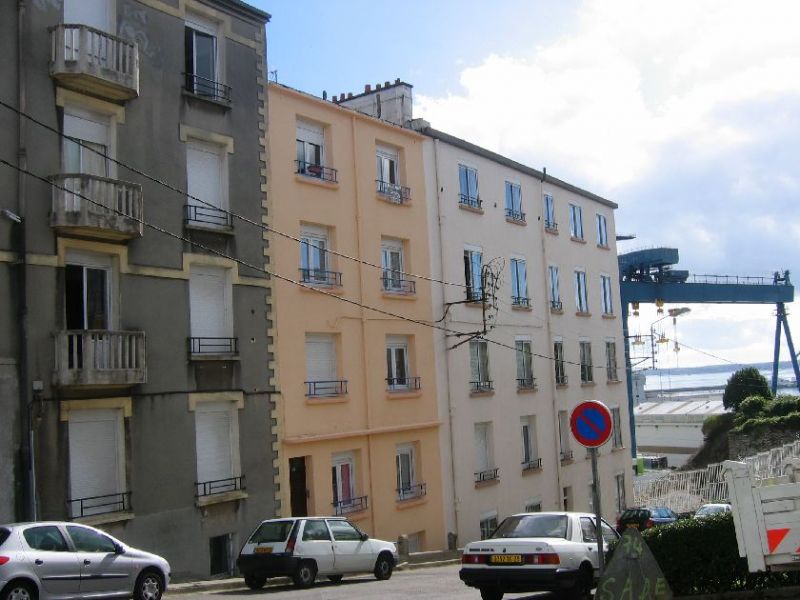 RIVE DROITE - T1 AVEC VUE MER