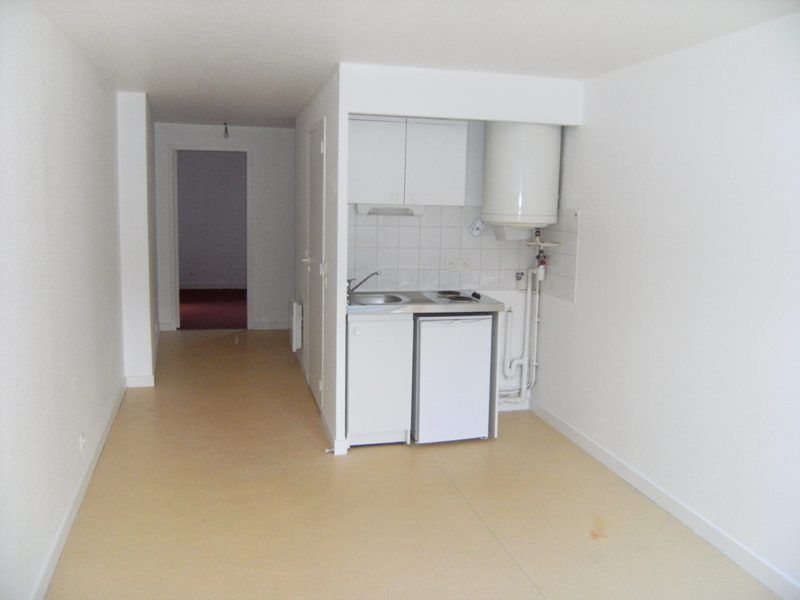 BREST - SAINT-MARTIN - APPARTEMENT T1 BIS RENOVE