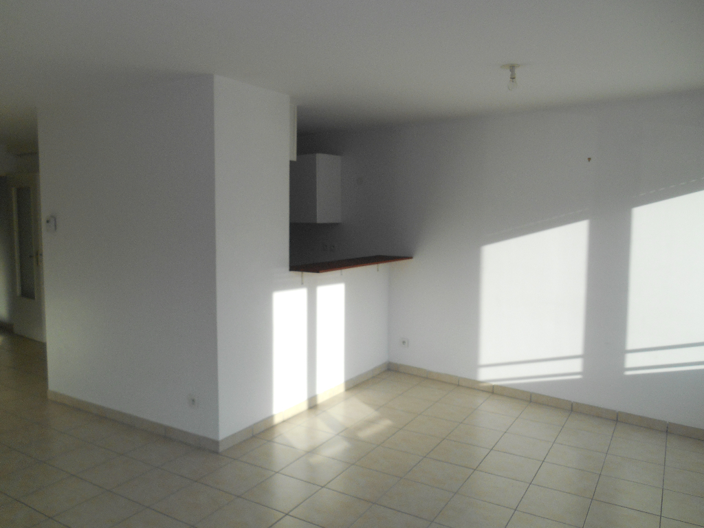 Superbe appartement de Type 5 BOURG EN BRESSE Superbe appartement de Type 5 BOURG EN BRESSE
