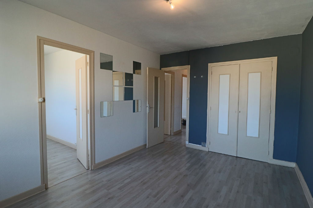 A louer type 3 proche centre ville A louer type 3 proche centre ville