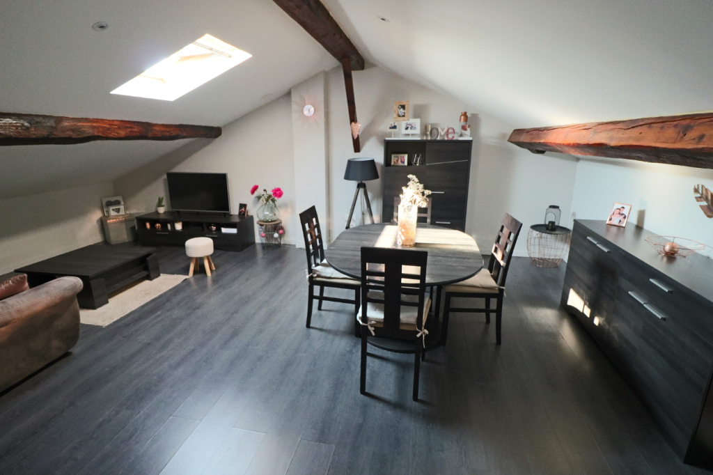 Appartement 2 pièces 47.10 m² Appartement 2 pièces 47.10 m²