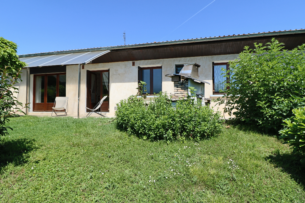 Maison Viriat 5 pièces Semi-enterrée 3 chambres Maison Viriat 5 pièces Semi-enterrée 3 chambres