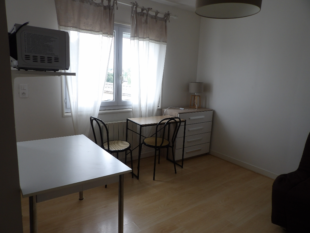 Appartement Bourg En Bresse 1 pièce(s) Appartement Bourg En Bresse 1 pièce(s)