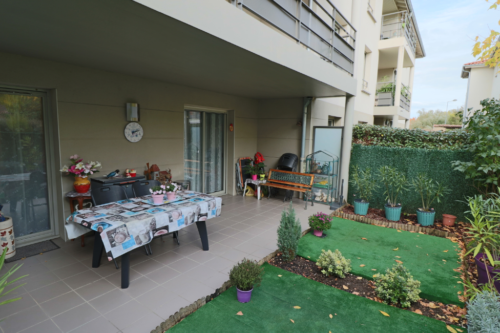 Appartement 2 pièces quartier de Brou rez-de-jardin Appartement 2 pièces quartier de Brou rez-de-jardin