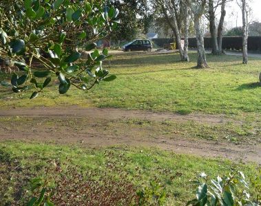 Terrain Tr�gunc 525 env. m�