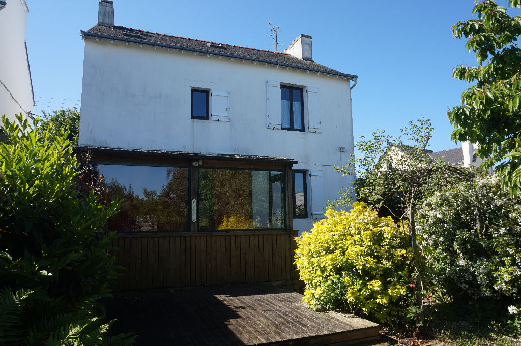 Maison Année 40 AURAY -GARE Au calme Maison Année 40 AURAY -GARE Au calme