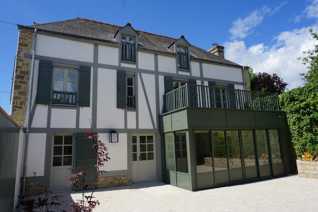 MAISON T.4 AURAY -125 m² MAISON T.4 AURAY -125 m²