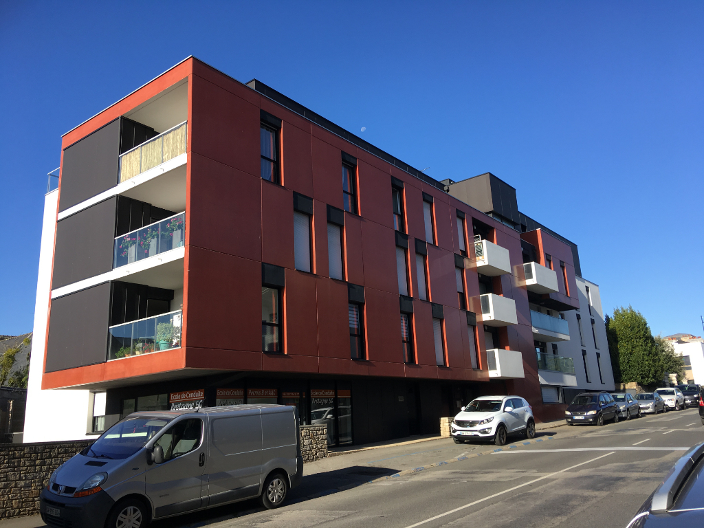 T.2 AURAY CENTRE VILLE - 43.63 m² T.2 AURAY CENTRE VILLE - 43.63 m²