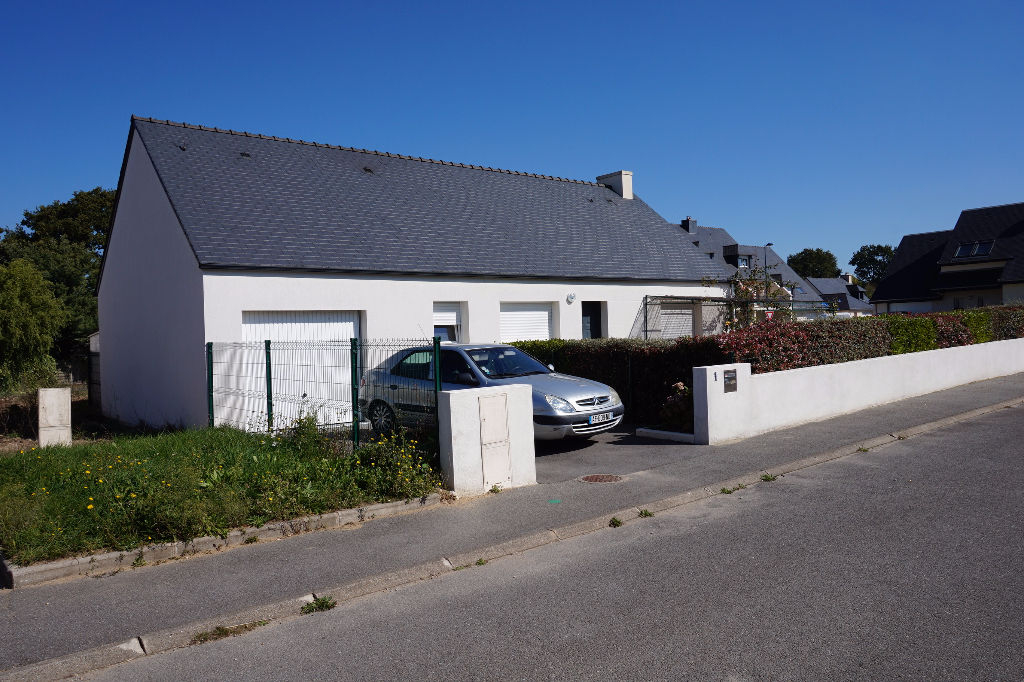 T.4 MAISON - LE BONO 87 m² T.4 MAISON - LE BONO 87 m²