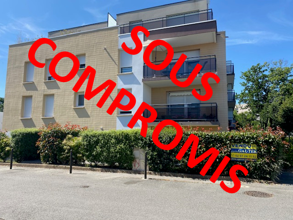 APPARTEMENT 2 CHAMBRES EN REZ-DE-JARDIN AURAY APPARTEMENT 2 CHAMBRES EN REZ-DE-JARDIN AURAY
