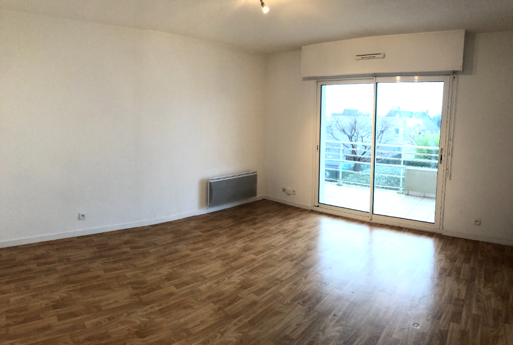 AURAY - T2 36 m² + balc AURAY - T2 36 m² + balc