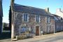 Close to Mur de bretagne-Property for renovate