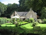 Cohiniac, moulin � vendre, 4 hectares (bois et prairie), 4 chambres 1 bureau