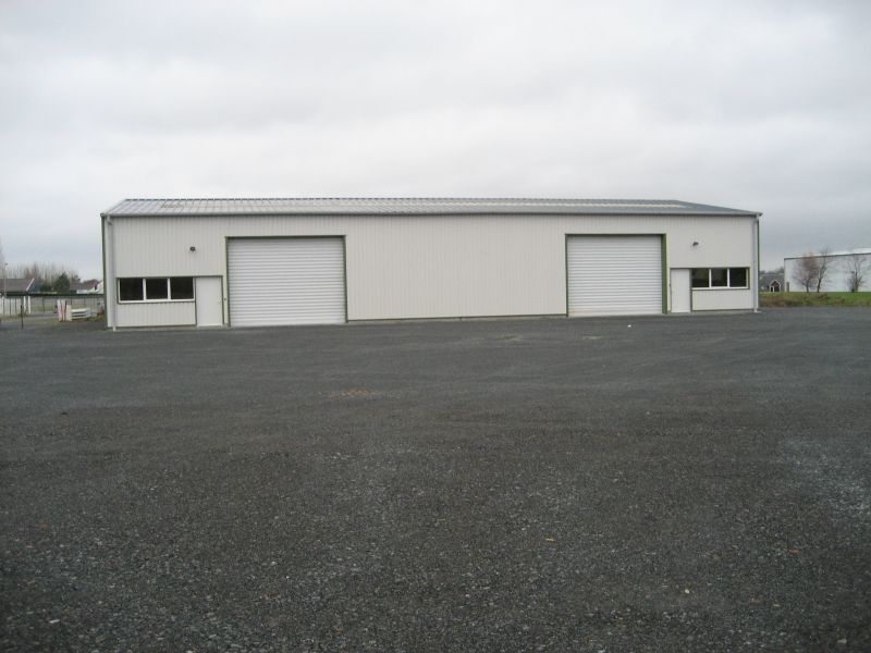 Proche St Brieuc - A louer batiment