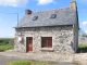 Near Rostrenen, house with around 2000sqm of land