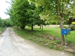 Moncontour 8 km, 20 mn des Plages, Ancien moulin � vendre, d�pendances, plans d'eau, + de 2 hectares