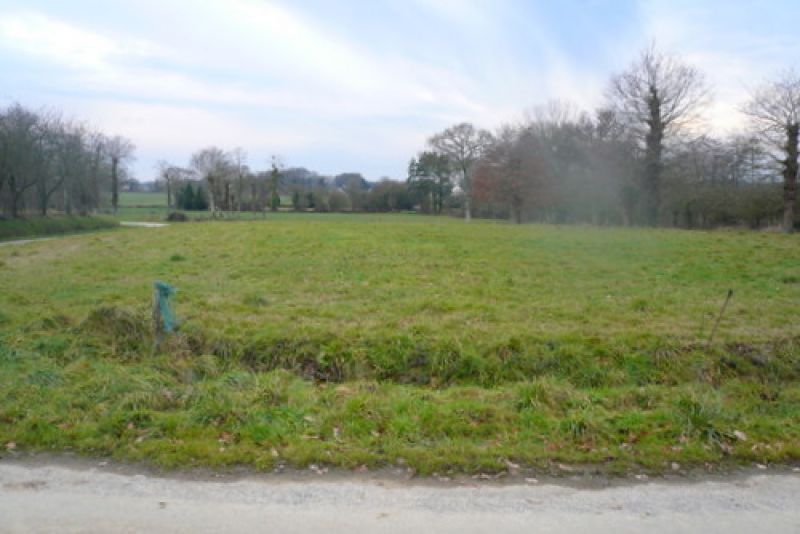 Secteur Caulnes: terrain constructible de presque 1000m2