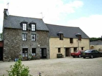 10 min east of Dinan: A Rare G�te Complex with large grounds