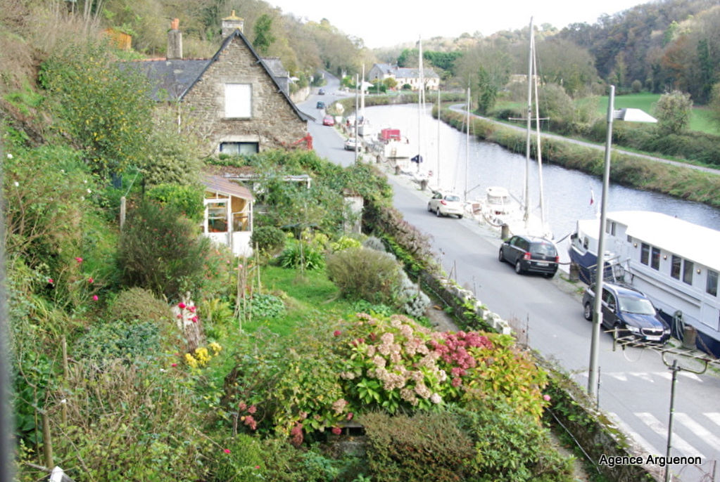 Dinan: 2 appartements avec jardin, en bord de Rance