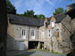 15 mns Sud de St Brieuc: ancien moulin et 2 maisons attenantes