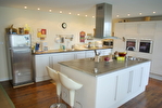 15min Dinan sud ouest: belle maison de bourg ind�pendante avec jardin offrant possibilit� chambres d'h�te